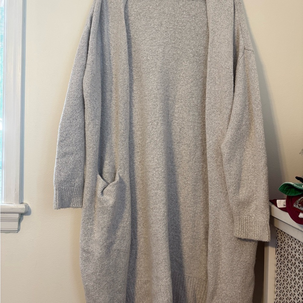 Old Navy Heather Gray Knit Sweater